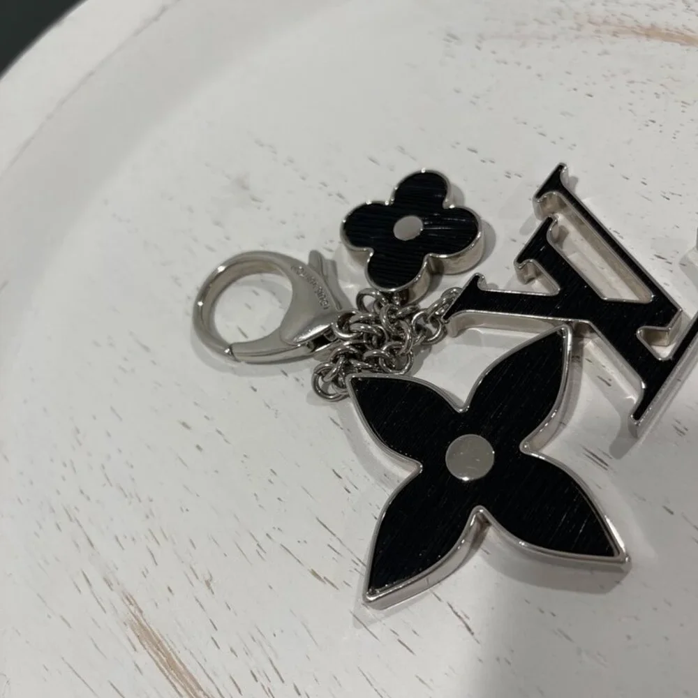 Louis Vuitton Silver/Black Key Chain/Bag Charm (JB1274)